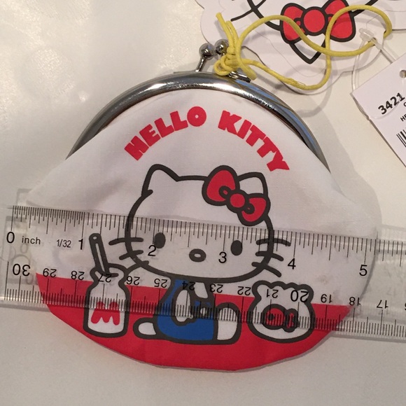 Hello Kitty LeSportSac Coinpurse Kisslock 45th Anniversary Limited Edition 2019 - Picture 7 of 10